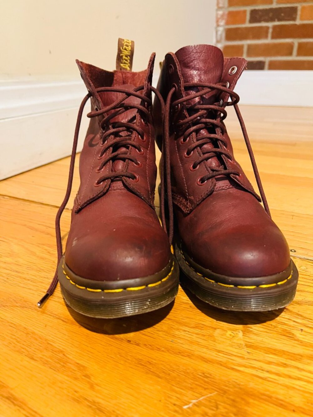 DR.MARTENS Women's 1460 Pascal VIRGINIA CHERRY RED Boots size 8 US - Picture 4 of 16